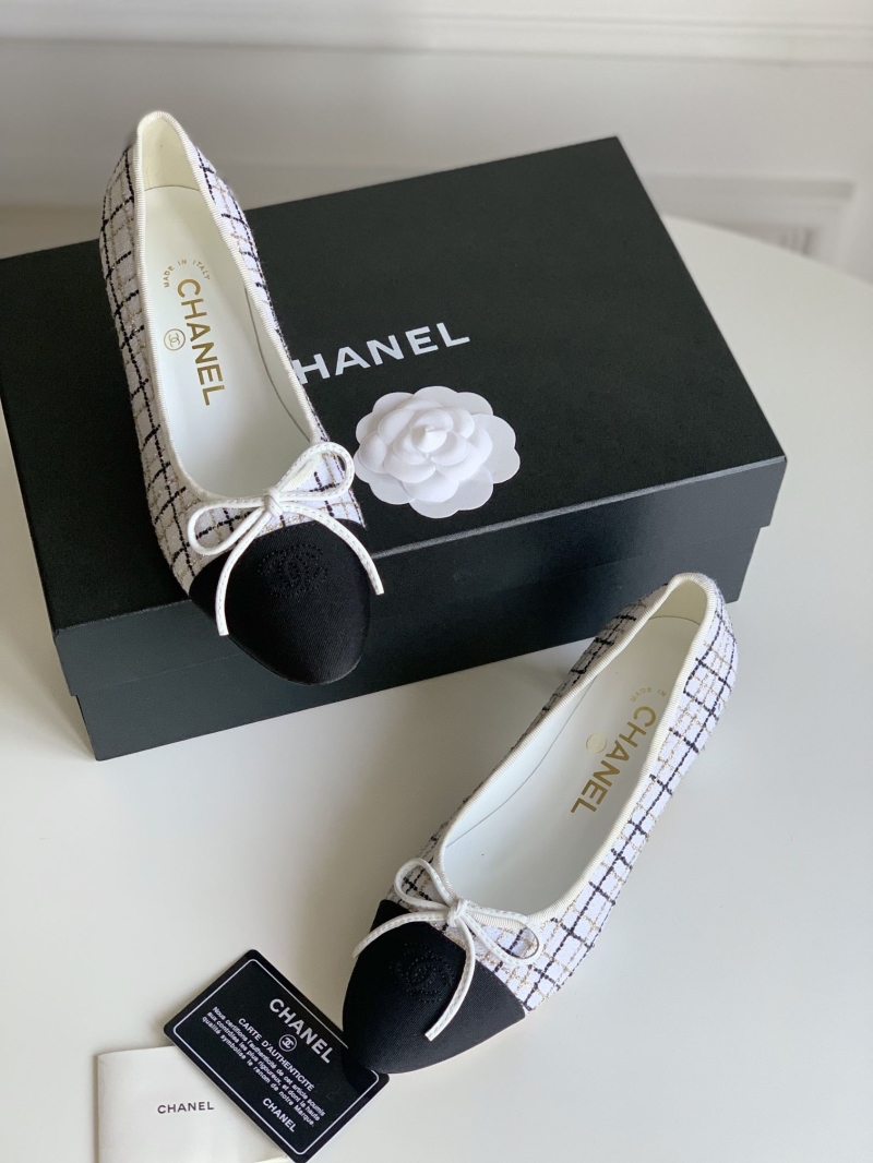 Chanel High Heels